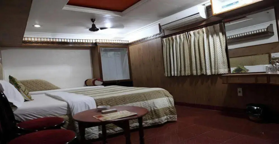 Hotel Nandini Palace