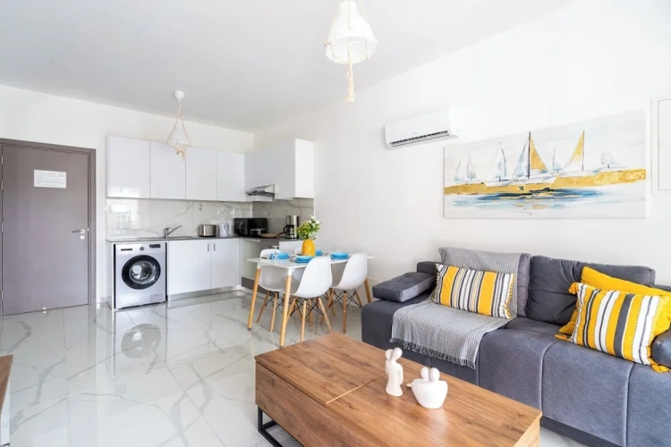 1 Bedroom Apartment with balcony and with city view