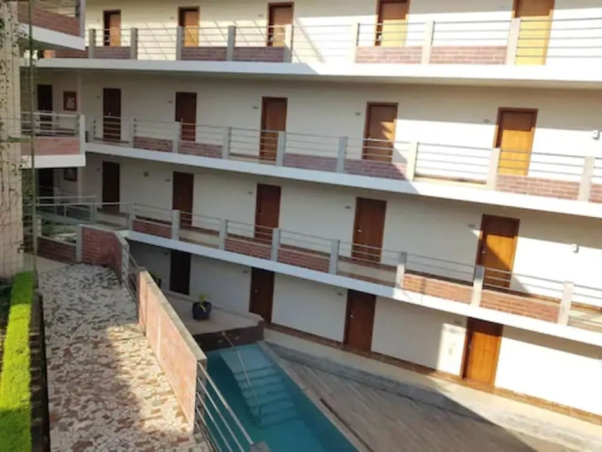Standard Twin room