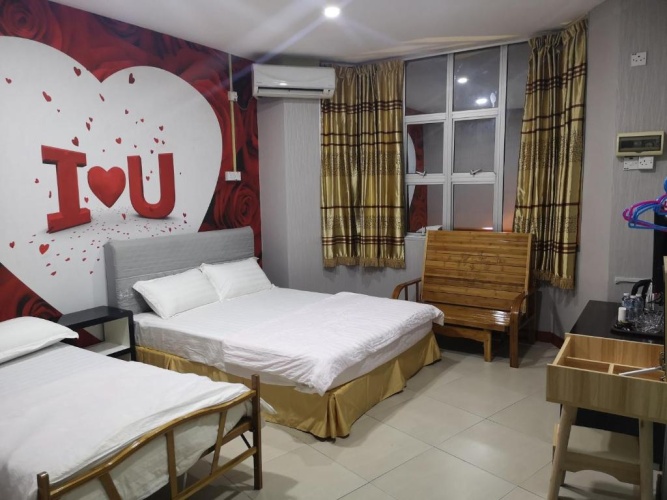 Deluxe Quadruple room