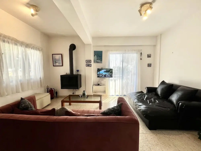 155 PRV - Stay Pervolia Maisonette