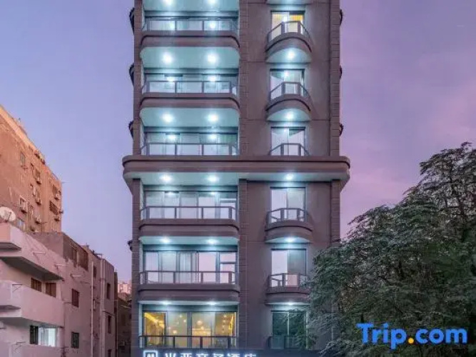 M.Y Business Hotel