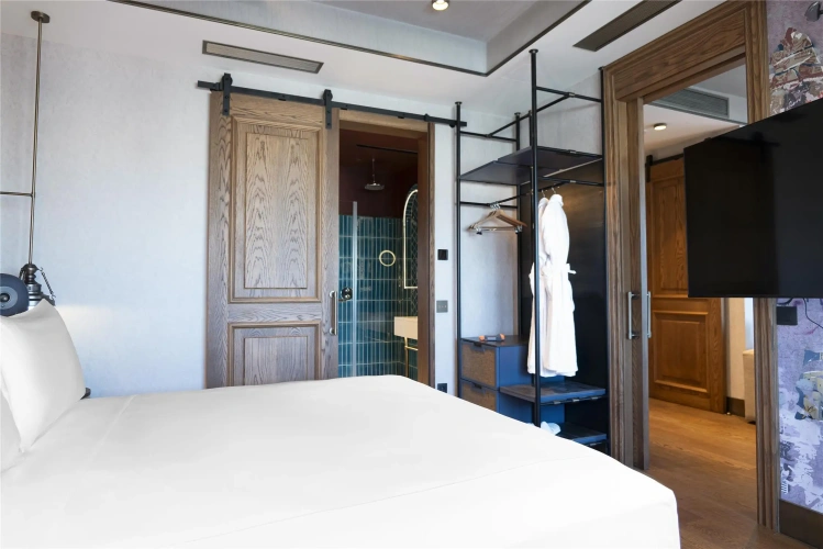 Guest rooms