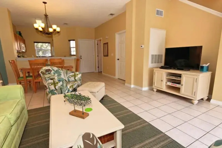 53370 by Executive Villas Florida