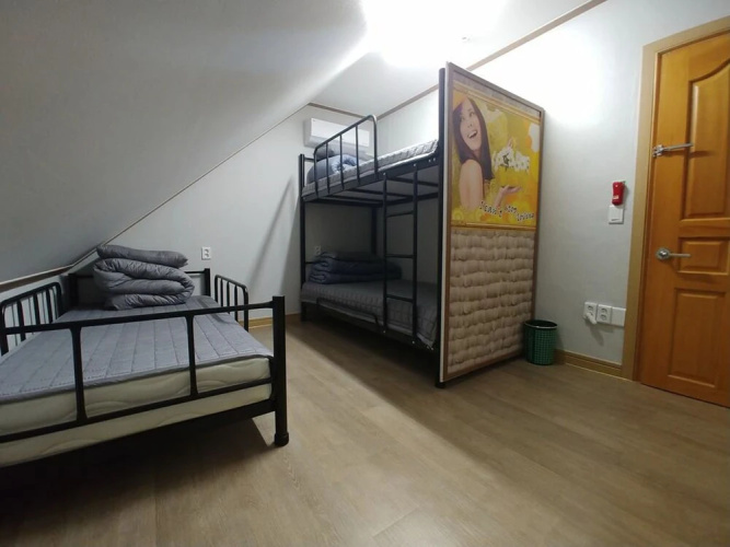 Cheomseongdae House
