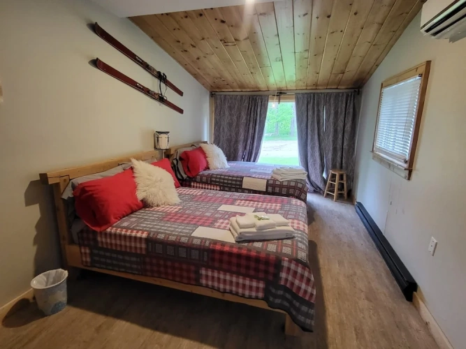 2 Bedrooms Deluxe Suite with garden view