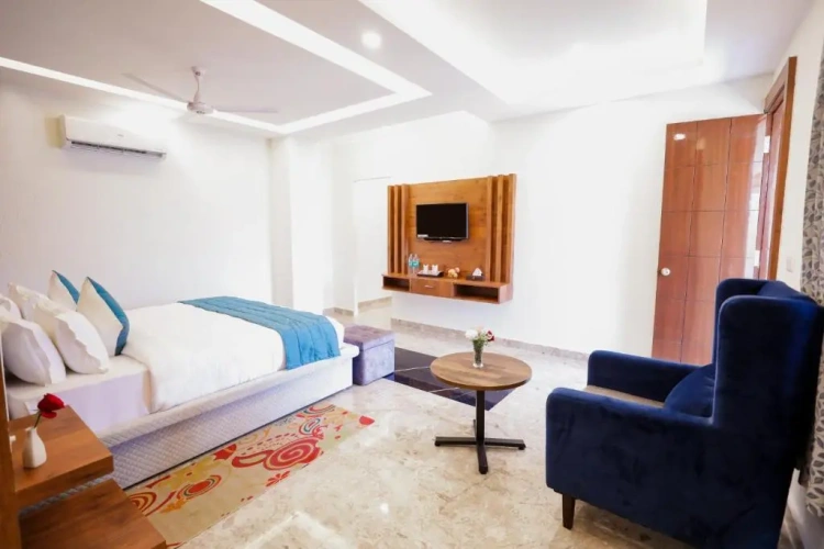 Executive Suite with balcony and with mountain view