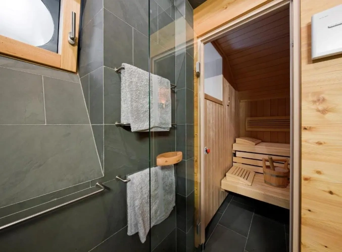 2 Bedrooms Superior Apartment with balcony