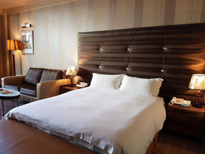 Gueylin Hotel