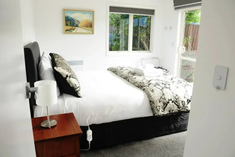 Fergus Hideaway