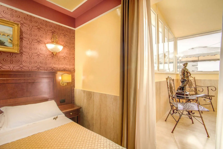 Aurelius Art Gallery Hotel