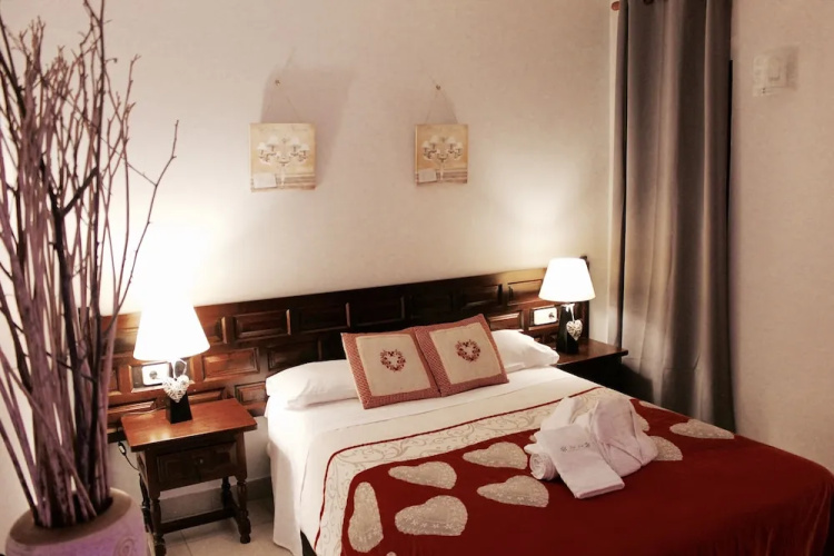 AMPG Erts Bed and Breakfast