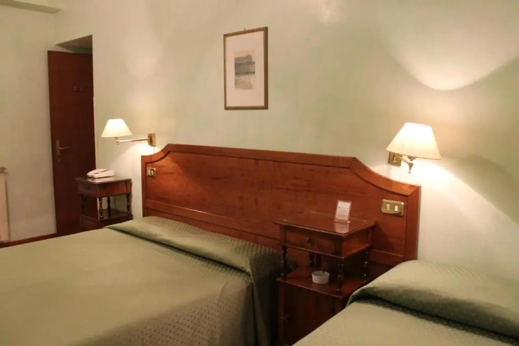 Triple room