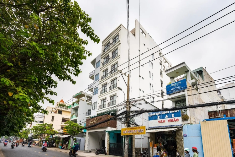 Haven Hut Hotel