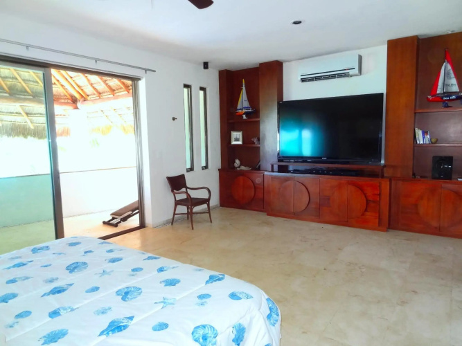 Lemnus Luxury villa walking distance to Chicxulub