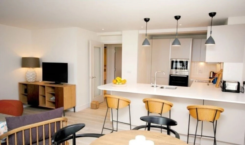 1 The Salterns, Chichester