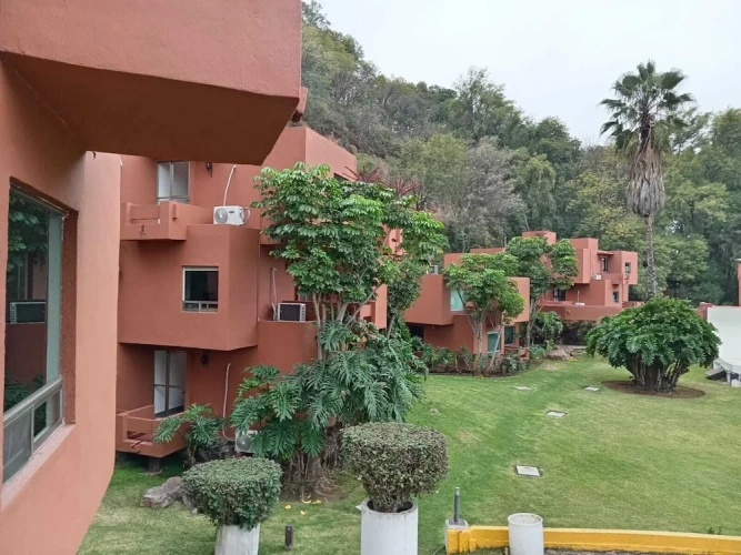 1 Bedroom Economy Single room with balcony