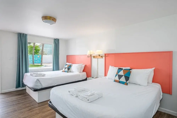 Standard Quadruple room