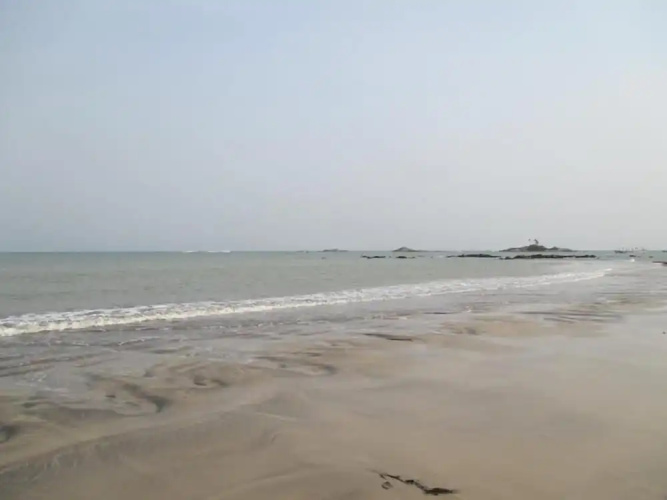 Abuesi Beach Resort