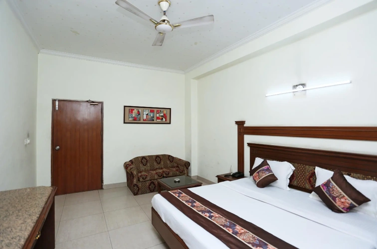 Deluxe Double room