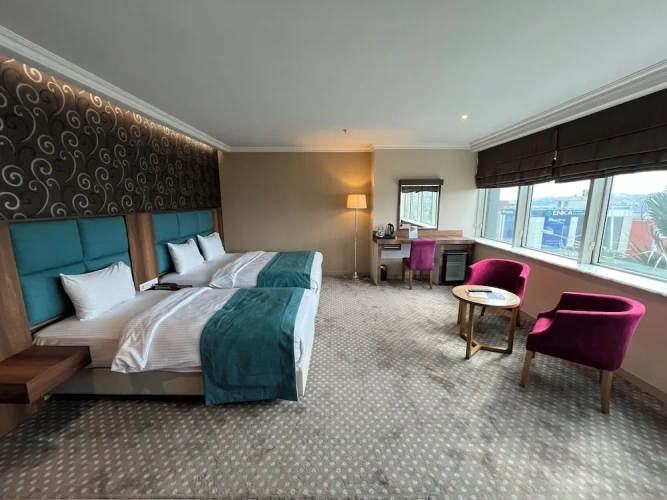Deluxe Double room with city view