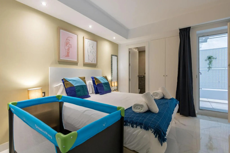 Lujan Deluxe Suites by Valcambre
