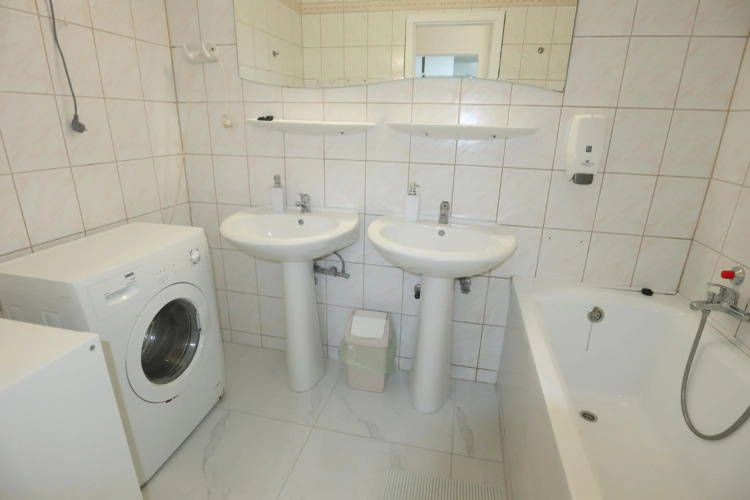 Anna apartman