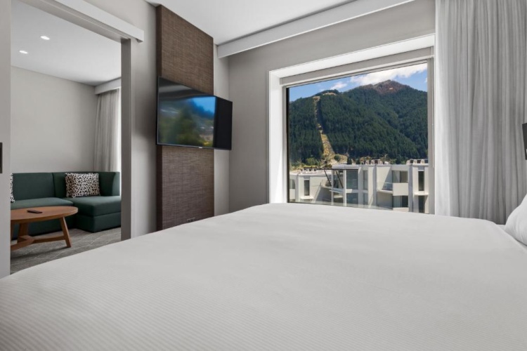 1 Bedroom Double Suite
