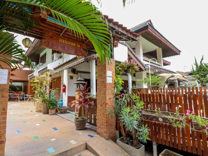 Nida Rooms Chiang Mai Somphet Market(Nida Rooms Chiang Mai Somphet Market at MD House)