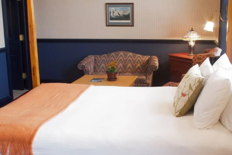 The Audubon Inn