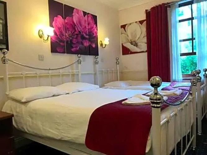 Standard Quadruple room
