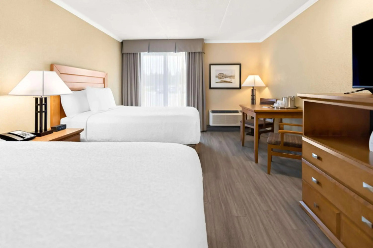 Best Western Plus Nor' Wester Hotel & Conference Centre