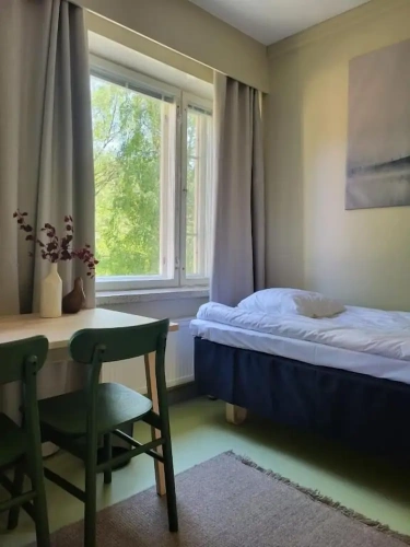 Standard Twin room with garden view