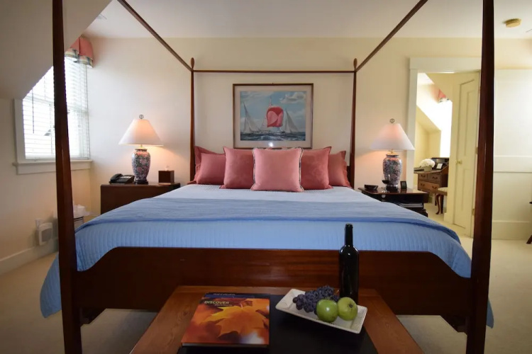 Cedar Spring Inn & Spa