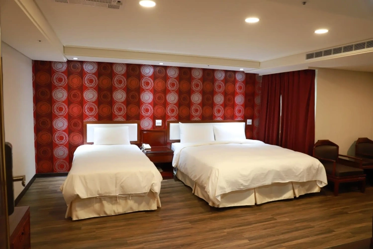 Triple Suite