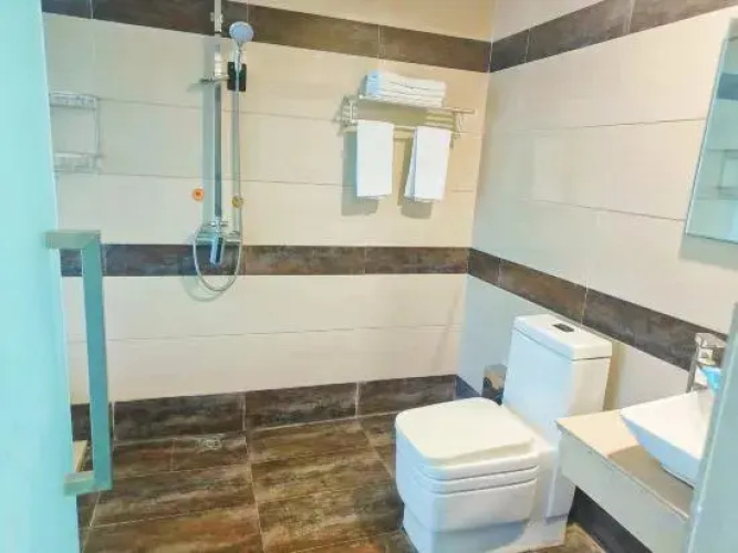Jinyindao Business Hotel