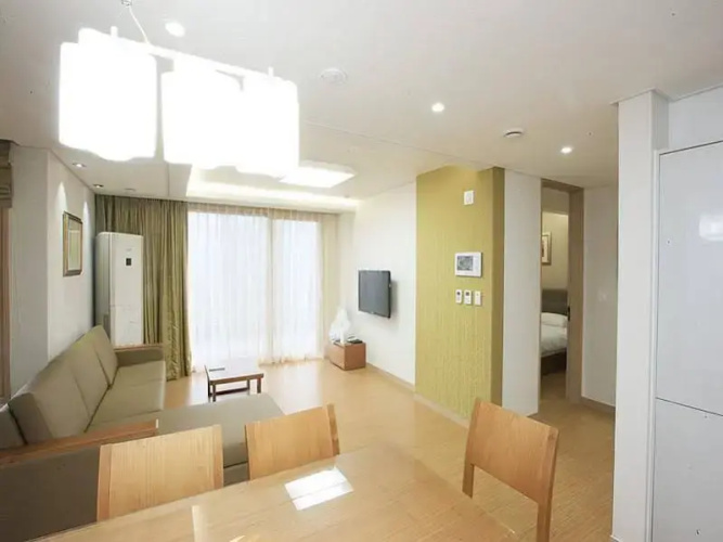 High1 Hill Condo