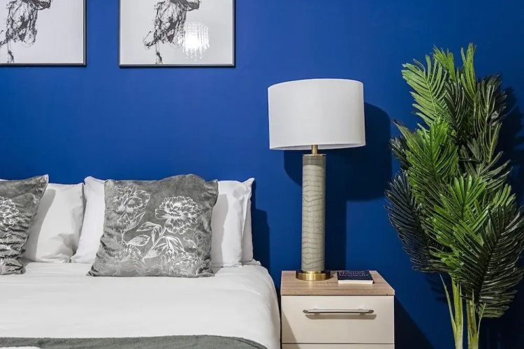 Penryn Apartment