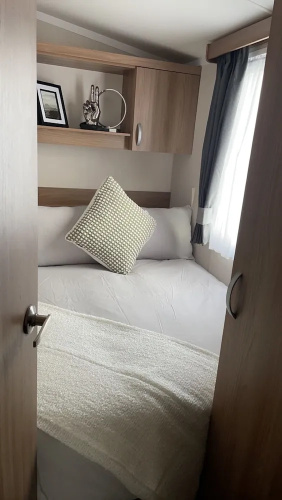 Remarkable 3-bed Caravan, Direct Beach Access