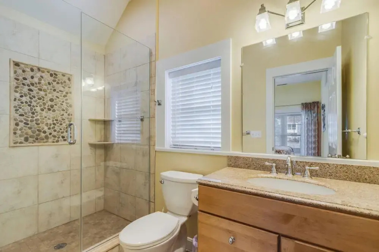 Delaware Avenue 34B