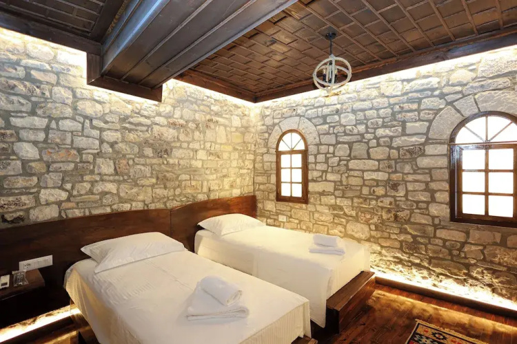 Oda e Gurit Boutique Hotel