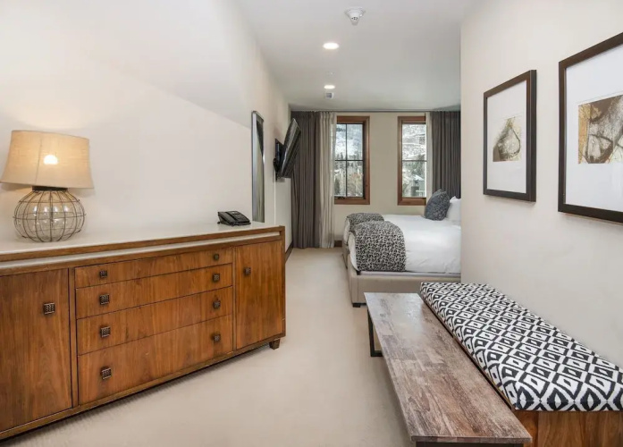 Ritz Carlton Vail #402 4 Bedroom Condo