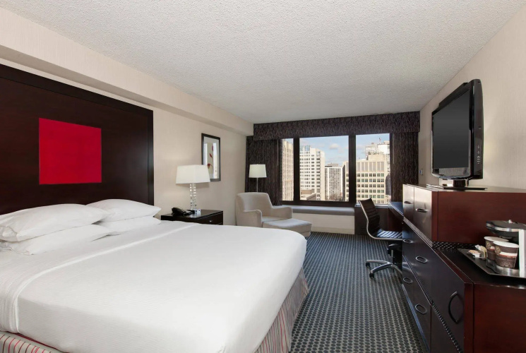DoubleTree by Hilton Chicago - Magnificent Mile