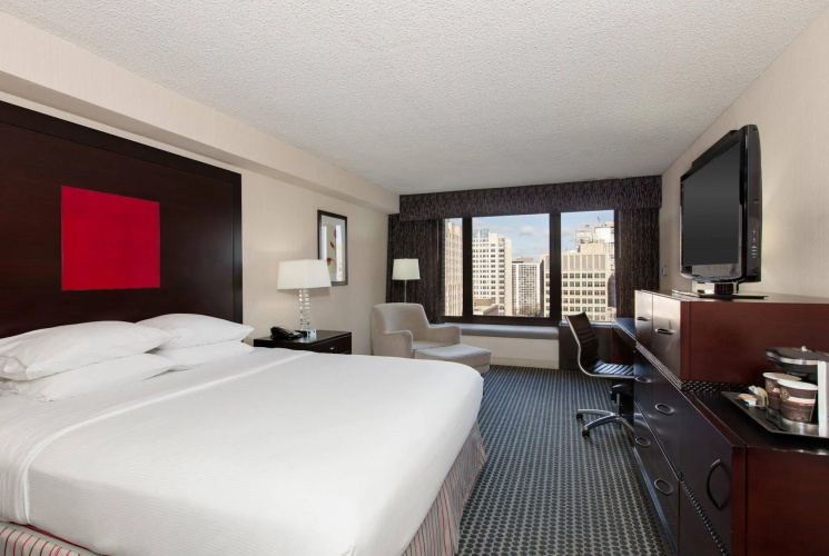 DoubleTree by Hilton Hotel Chicago - Magnificent Mile photo 6