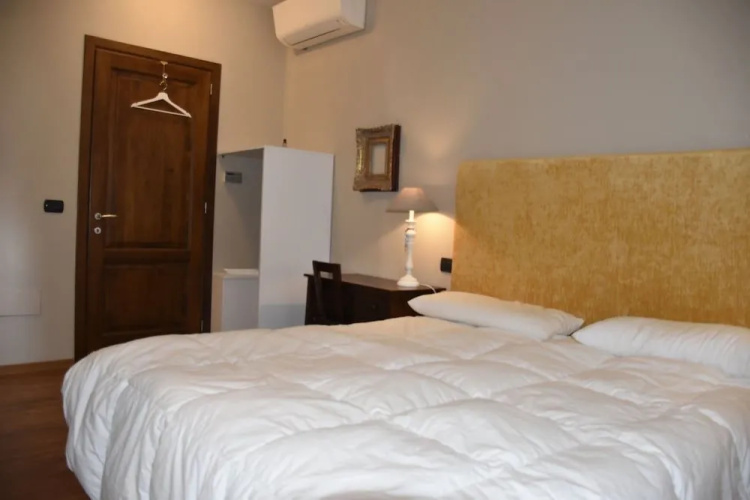 La Torre Rooms