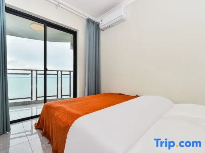 2 Bedrooms Double Suite with balcony and with sea view
