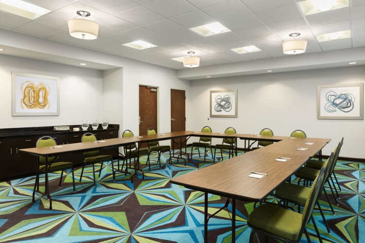 Hampton Inn Fairmont, WV photo 15