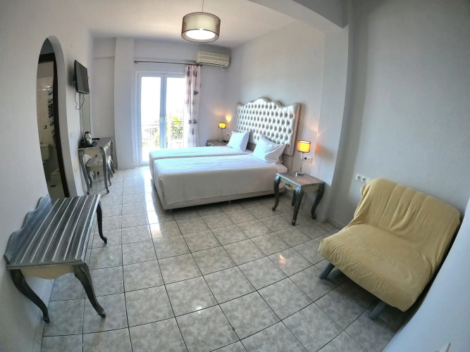 Enjoy Lichnos Bay Village Camping, Hotel & Apartments A.E.T.E
