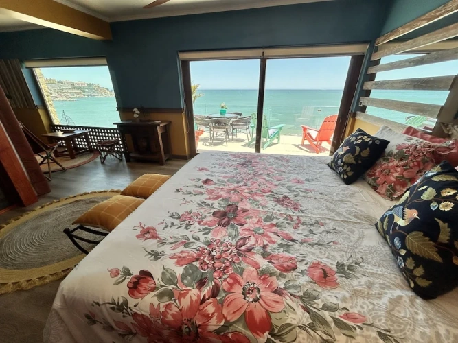 1 Bedroom Premium Double room with balcony and with sea view