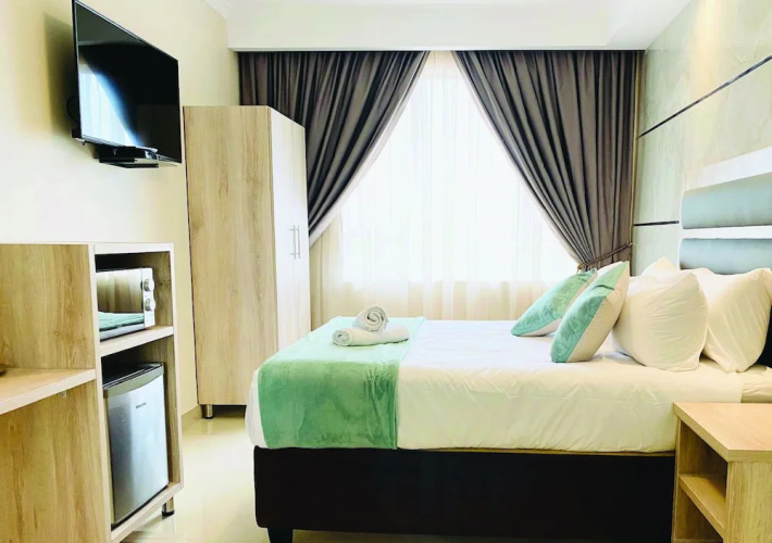 Bayside Hotel 116